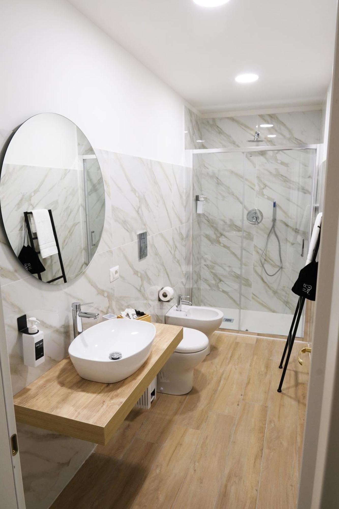 Appartamento Toledo 292 Luxury House Napoli Esterno foto